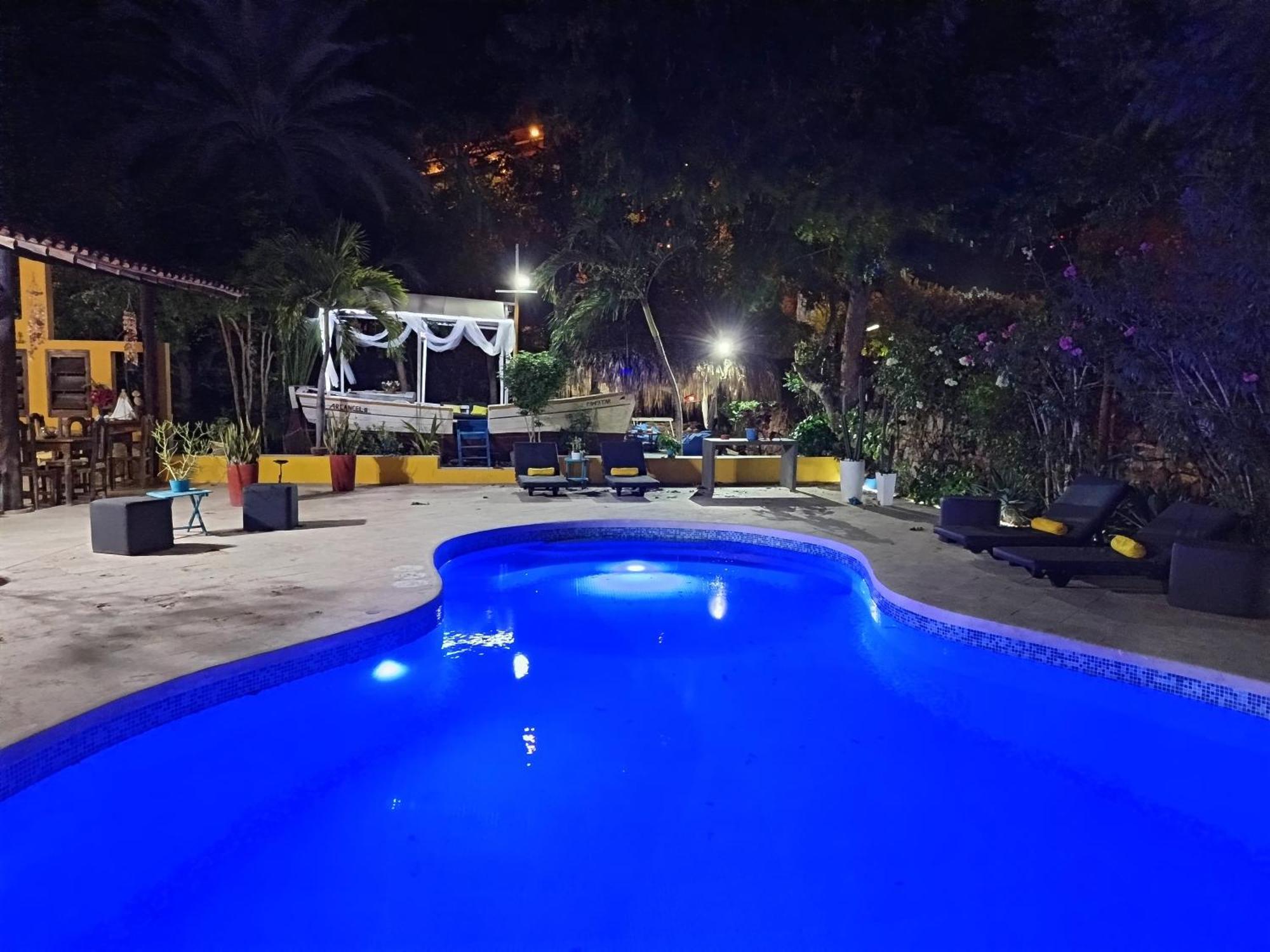 Hotel StevieWonderLand Playa El Yaque Exterior foto